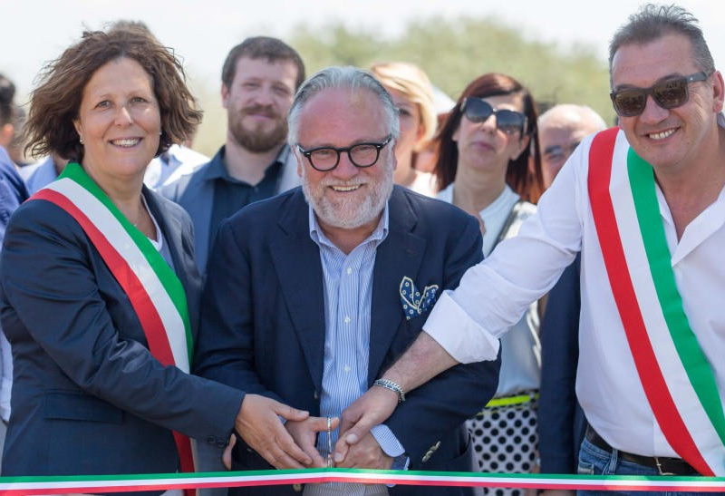 Antonello Colonna taglio del nastro inaugurazione via Labicana